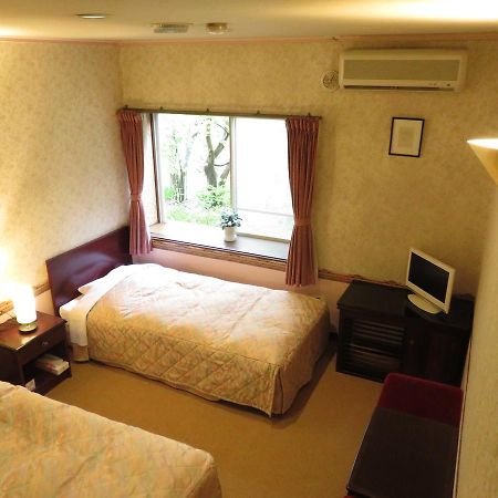 Nikko Pension L'Escale Bagian luar foto
