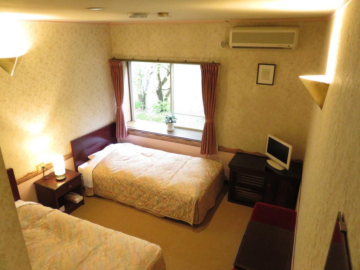 Nikko Pension L'Escale Bagian luar foto